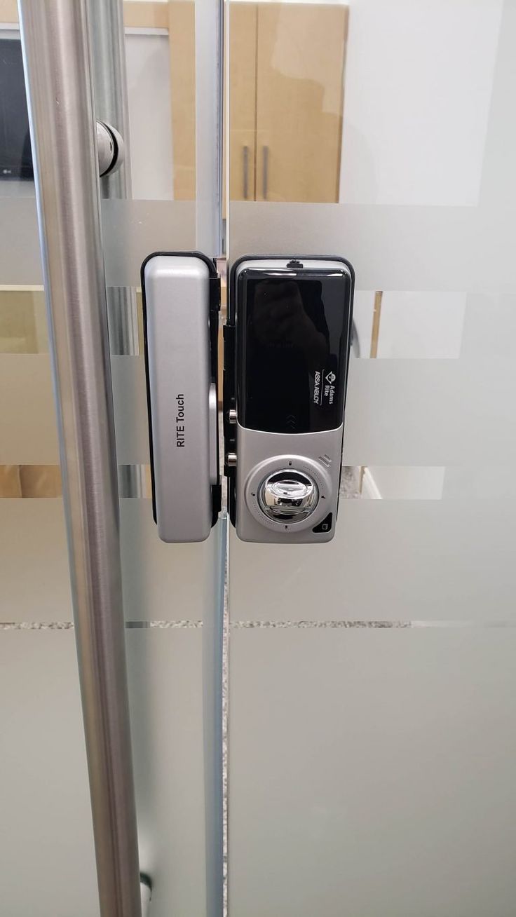 Assa Abloy glass door smart lock